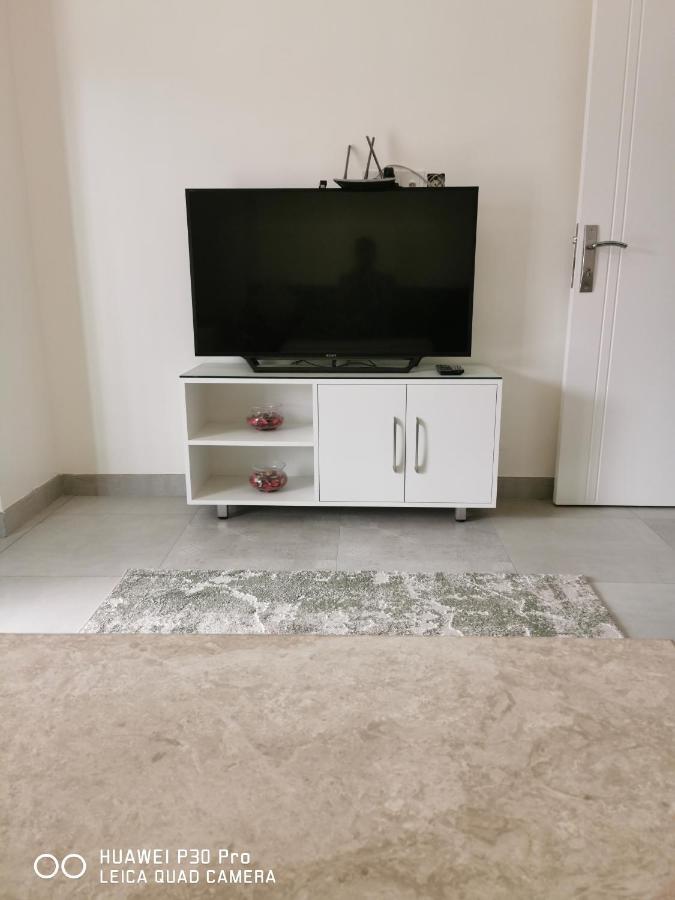 Amazing 2br Pent House Flat With Mountain View * Mascate